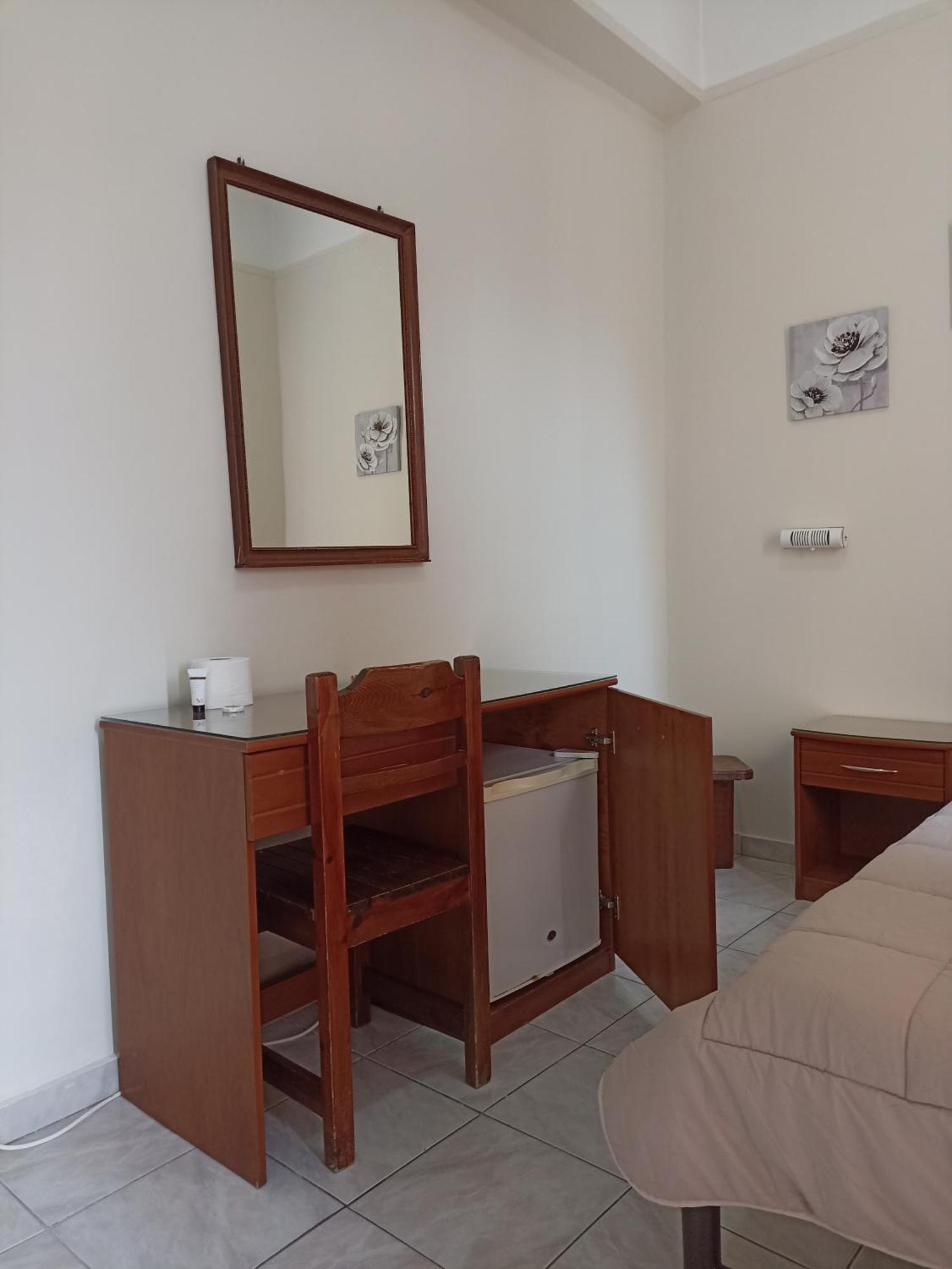Elite Hotel Athènes Extérieur photo